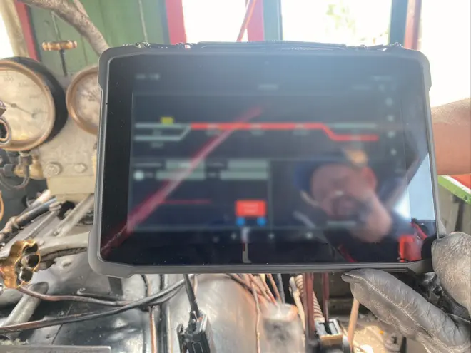 EM-T11X Rugged Tablet PC Becomes a Solid Backing for Railway Safety
