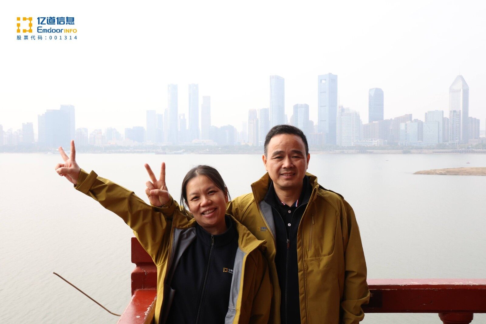 1765186680481420.jpg 1765186680481420.jpg