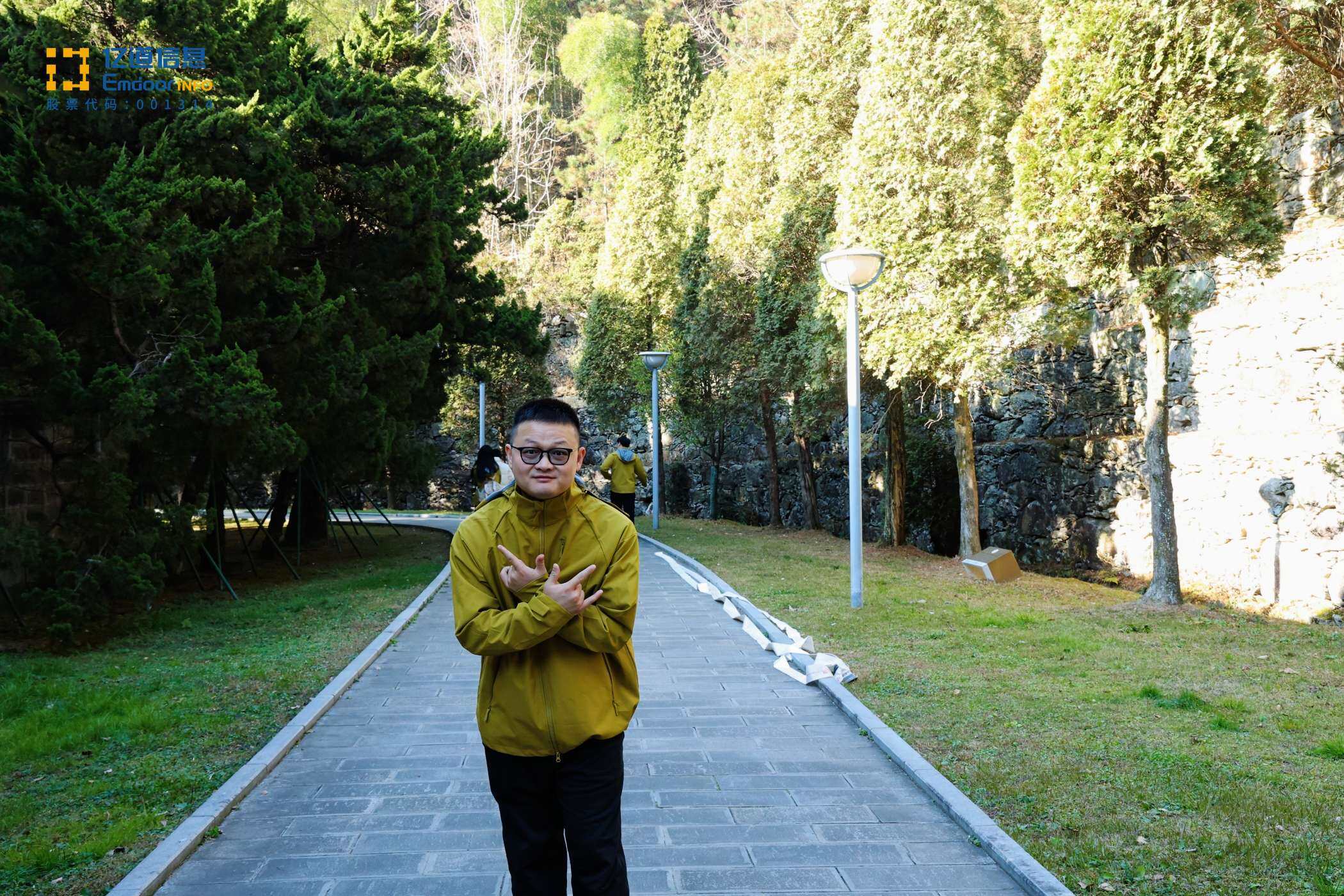 1765187206703162.jpg 1765187206703162.jpg