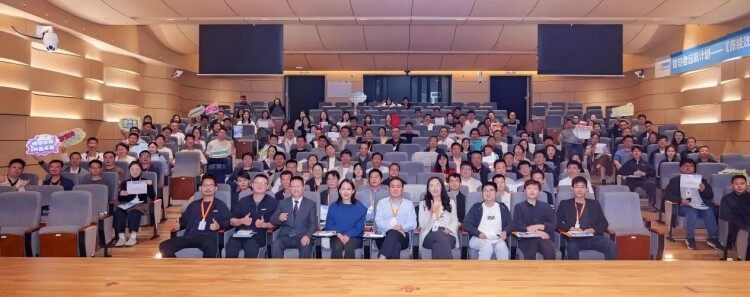 Managers learn to break down silos, ensuring that R&D talks effectively to Manufacturing and Sales, driving operational efficiency.