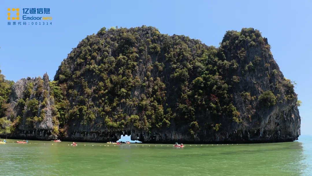 Phang Nga Bay landscape view