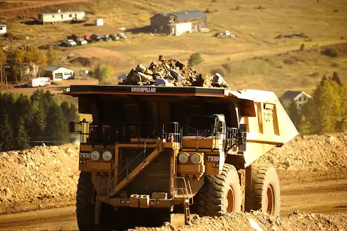 How A 10 Inch tablet Car Mount Helps Mine Operations