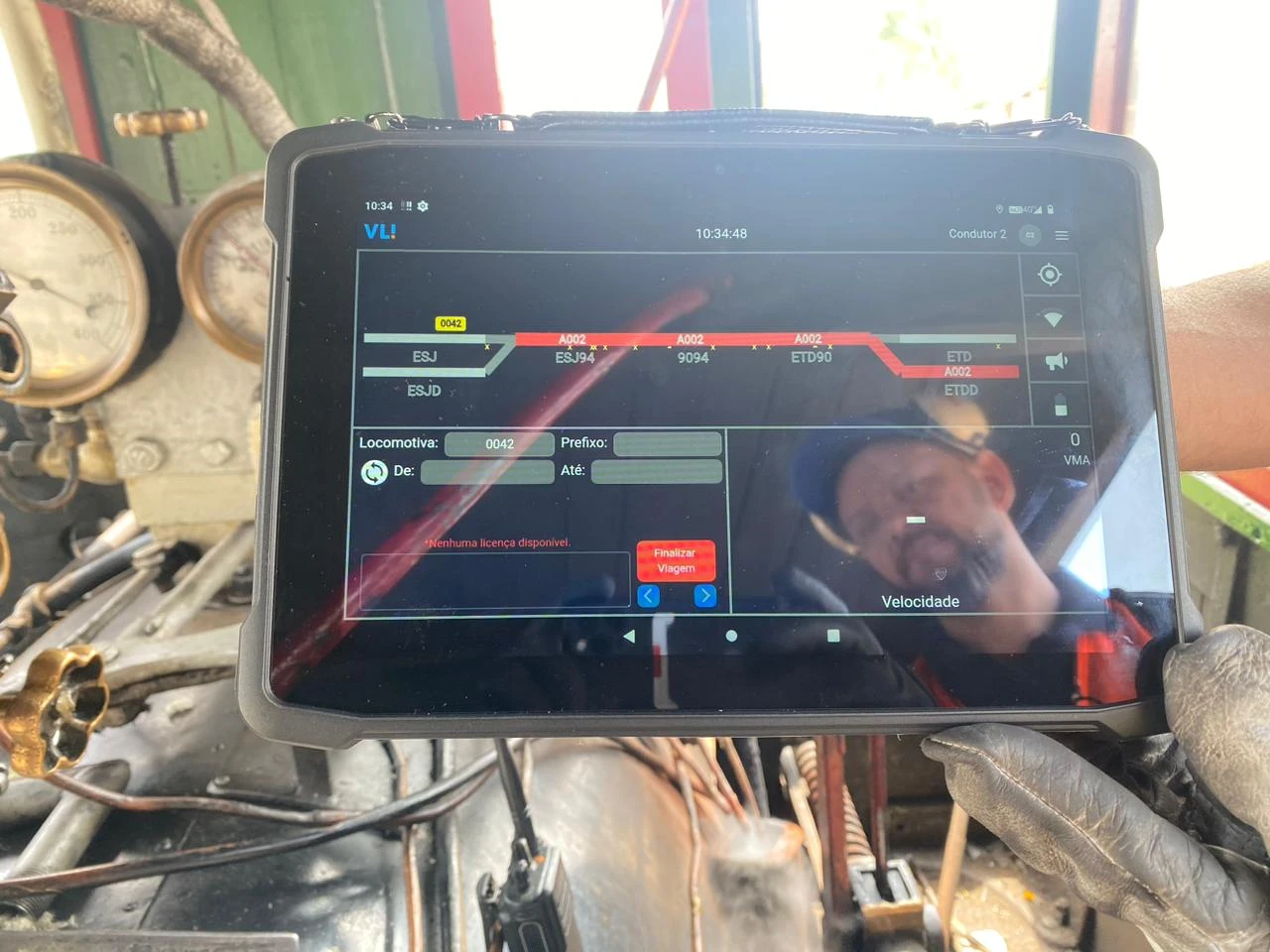 EM-T11X Rugged Tablet PC Becomes a Solid Backing for Railway Safety