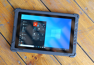 Tablette EM-I10J 10.1 pouces Intel IP65 étanche et robuste Windows 10